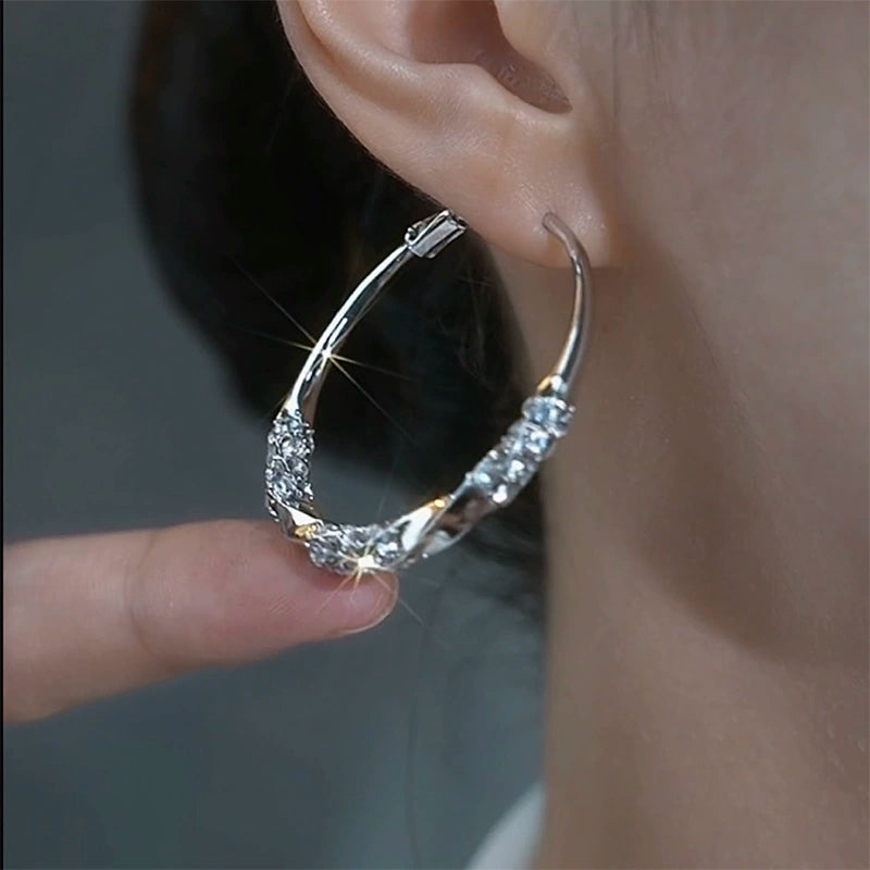 Accessible Luxury Diamond-Embedded Face Slimming 925 Silver Pin Ear Ring