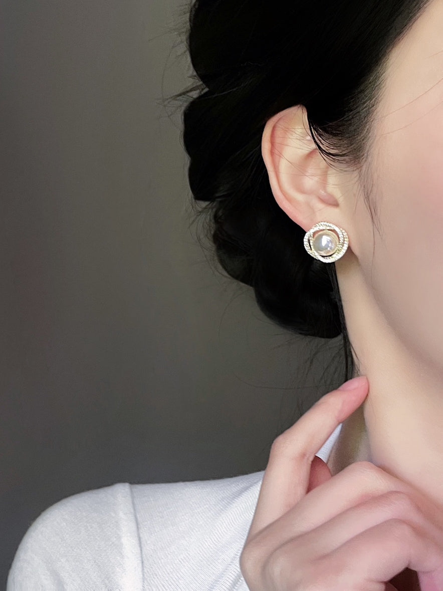 Mermaid Mosquito Coil Ear Clip Temperament Gift Pearl