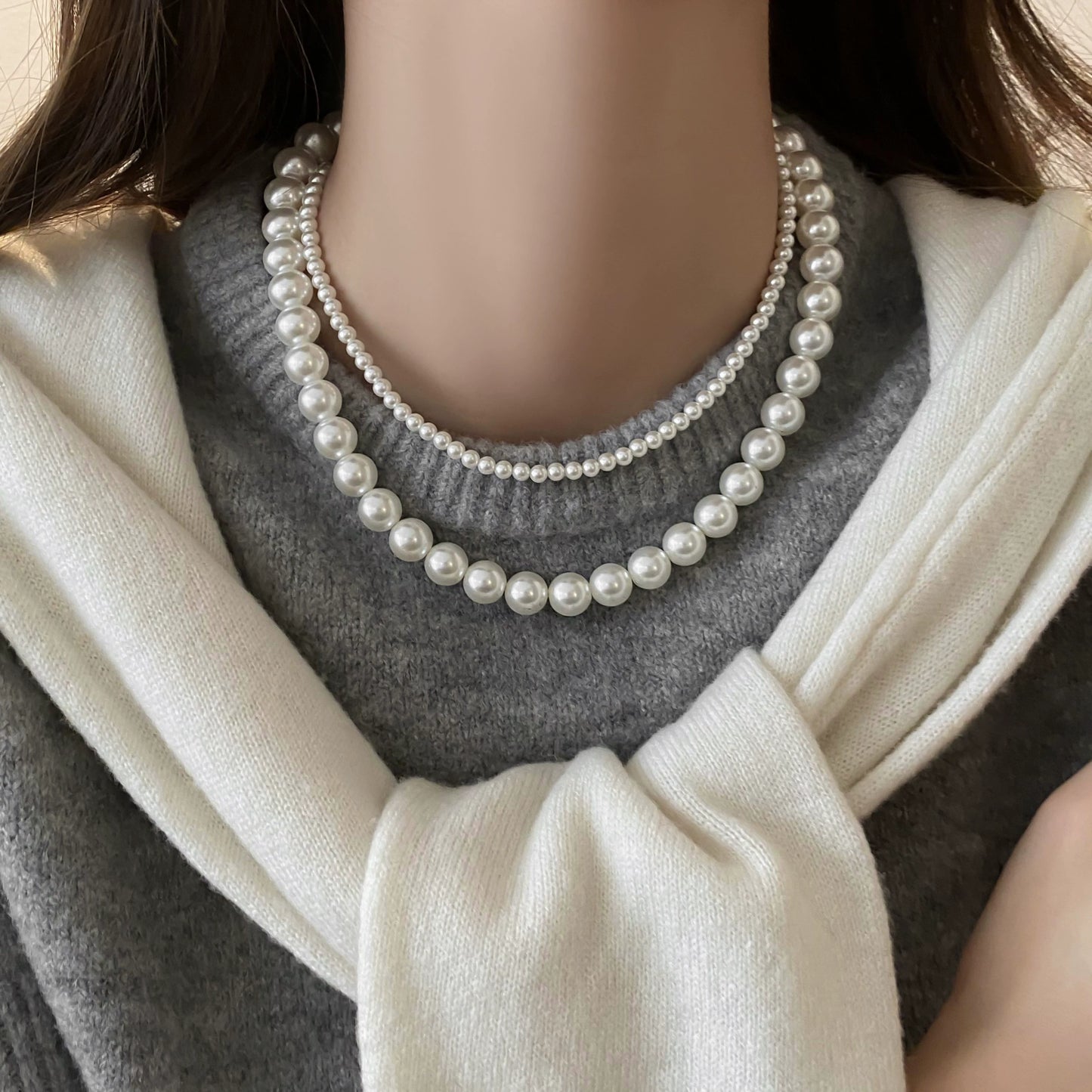 Accessible Luxury Australian White Perfect Circle Pearl Women's Sweater Chain Magnetic Buckle