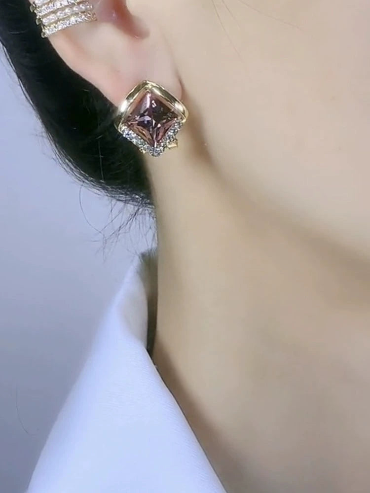 Niche Style Diamond-Shaped Exquisite Graceful Geometric Purple Crystal
