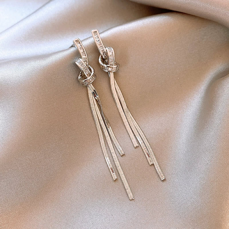 Accessible Luxury Female Fancy Best Selling Elegant Tassel Earrings