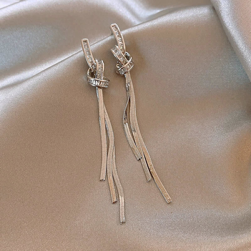 Accessible Luxury Female Fancy Best Selling Elegant Tassel Earrings