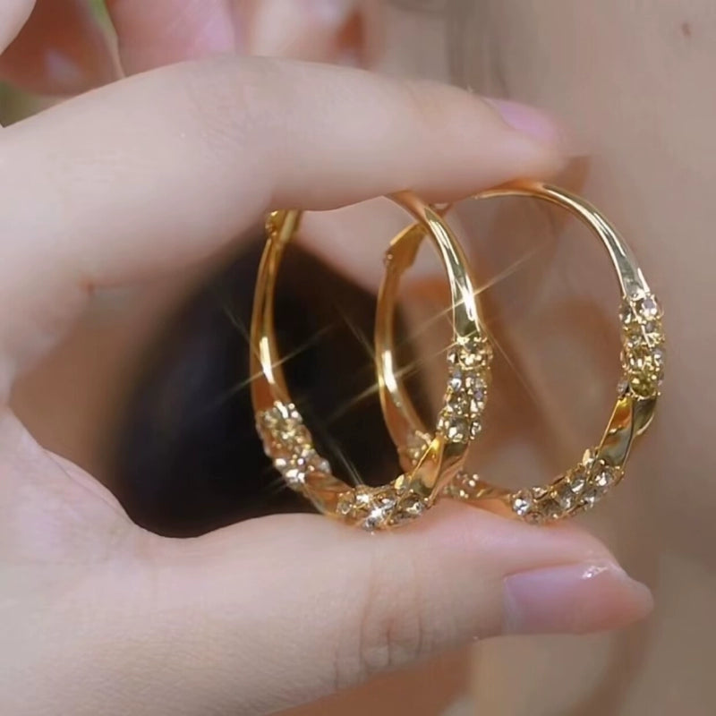 Accessible Luxury Diamond-Embedded Face Slimming 925 Silver Pin Ear Ring