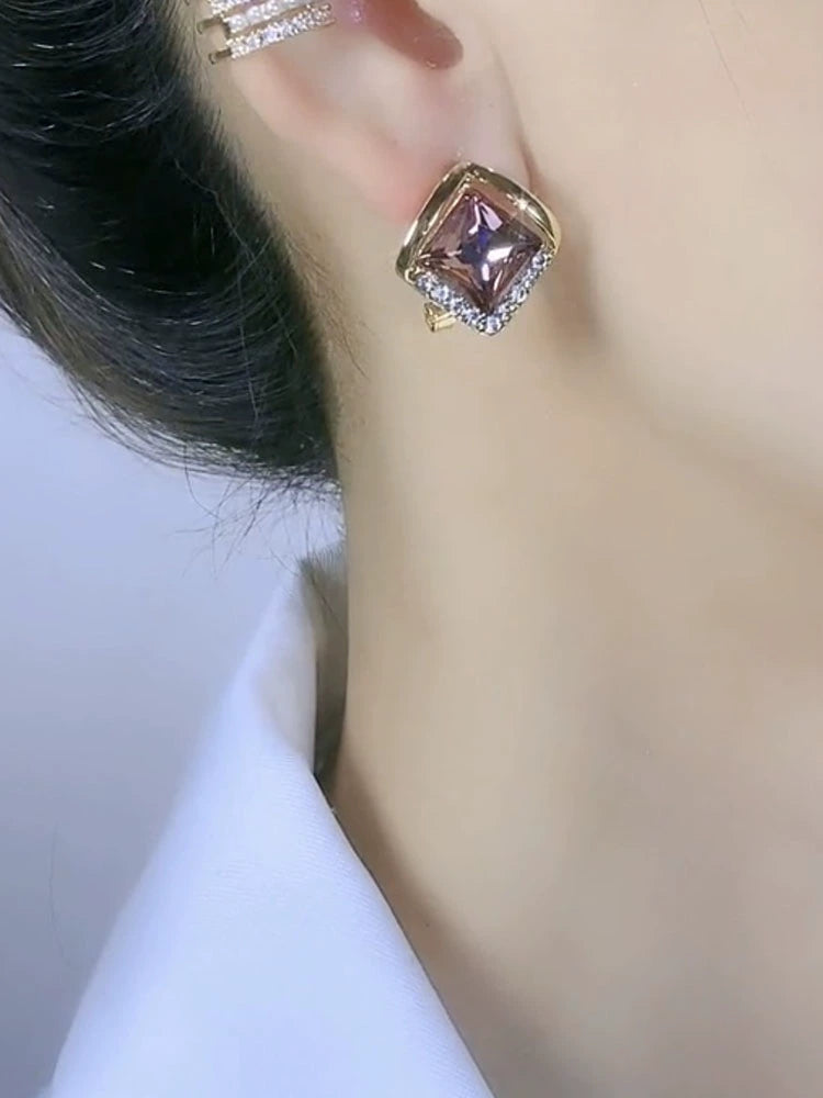 Niche Style Diamond-Shaped Exquisite Graceful Geometric Purple Crystal