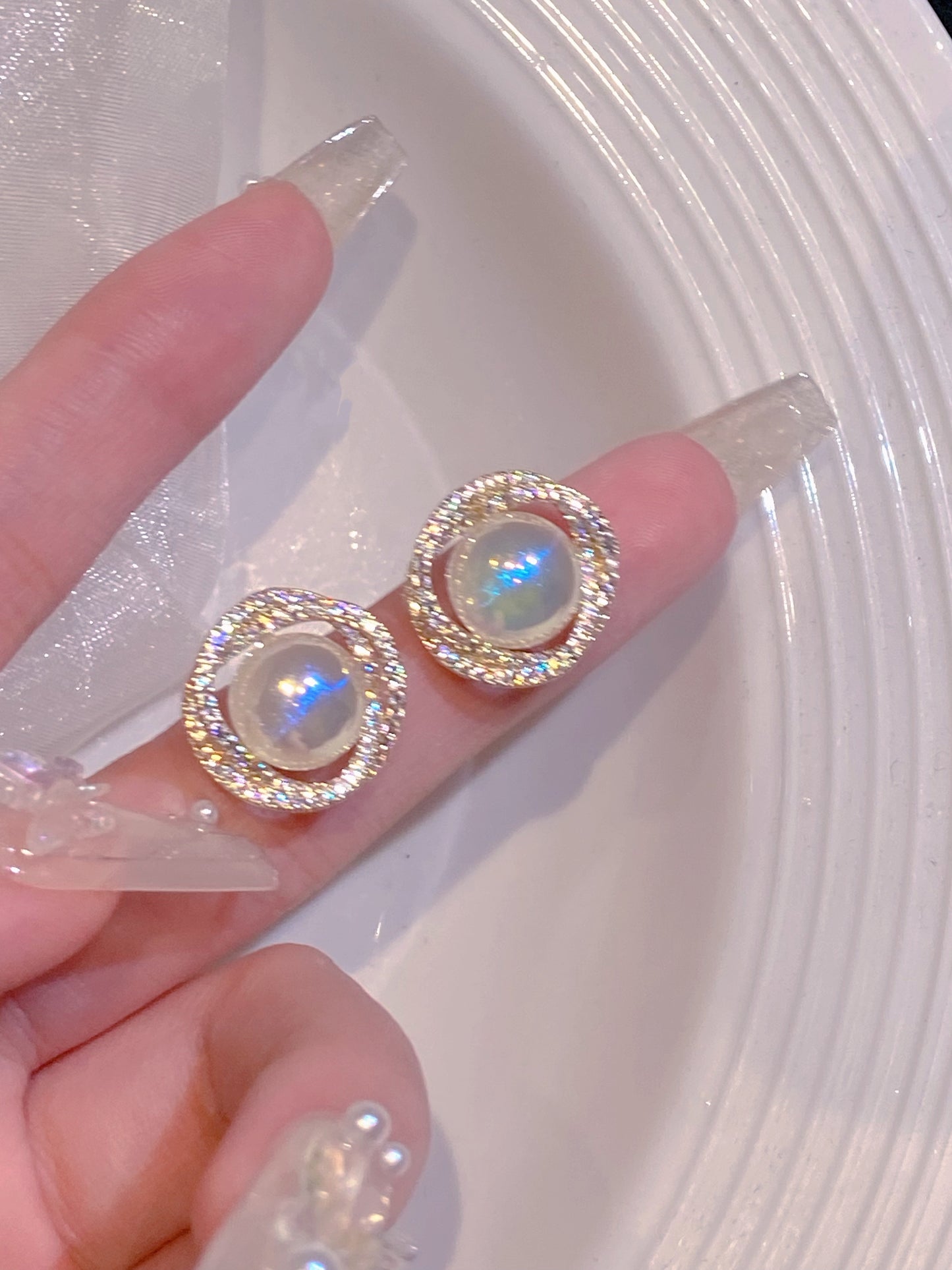 Mermaid Mosquito Coil Ear Clip Temperament Gift Pearl