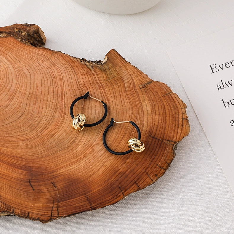 White Baihe Same Style Earrings Black Golden Ball Earrings Earrings 2024 Fall and Winter New Arrival Special-Interest Design Fancy Earrings