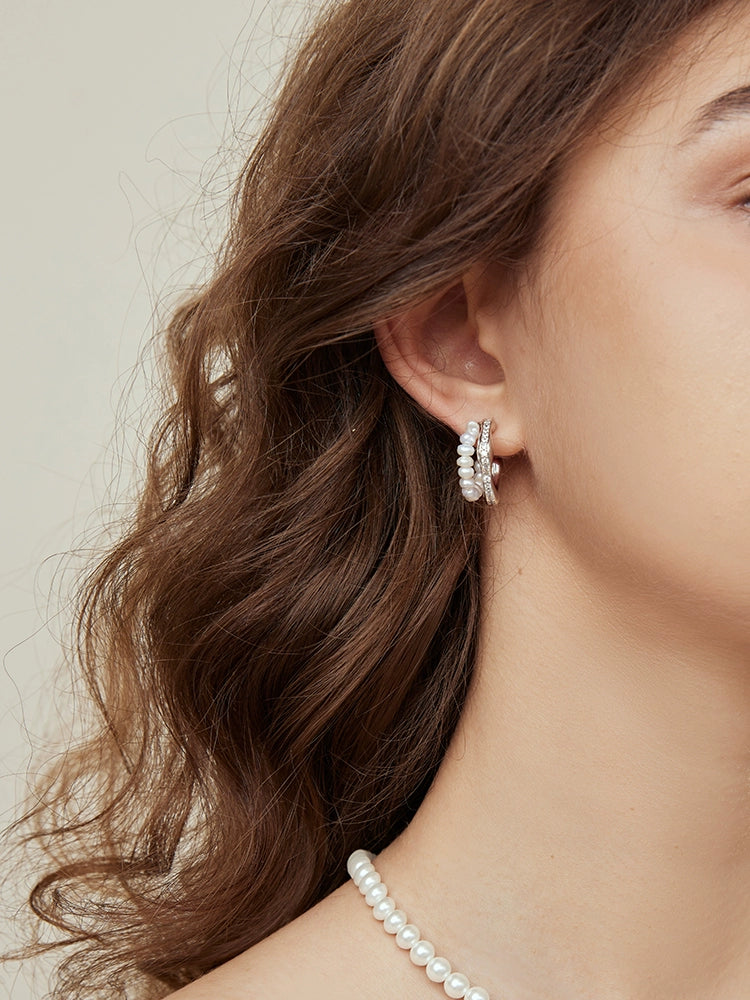 Arsis Silver Unique Pearl Female Small Ear Studs