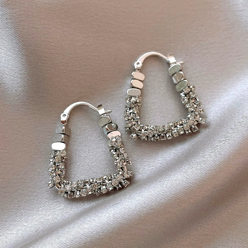 Gold Small Pieces of Silver Unique Hoop Earrings Female Special Interest Light Luxury Fancy Stud Earrings 2024 New Arrival Best Selling Earrings