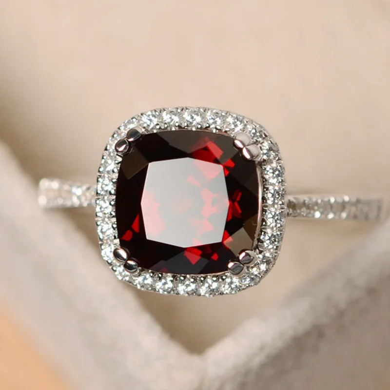 Hot Selling Silver plated Rings for Women Ruby Emerald Sapphire Jewelry Wedding Engagement Ring Wholesale
