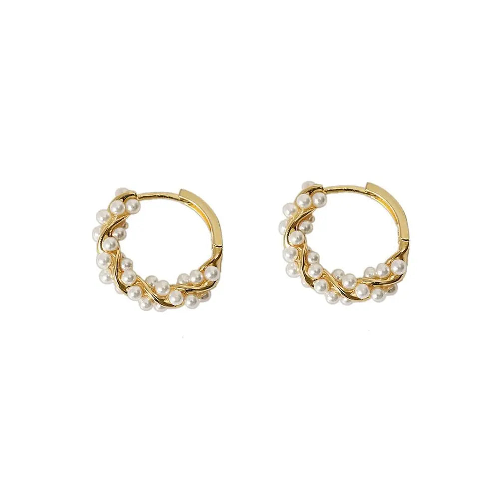 Korean New Simple Temperament Circle Pearl Earrings Fashion Small Versatile Earrings