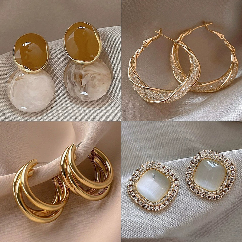 Retro Hong Kong Style Elegant Stud Earrings for Women 2025 New Arrival Best Selling Internet Celebrity Niche Style Fancy Stud Earrings Golden Versatile Stud Earrings