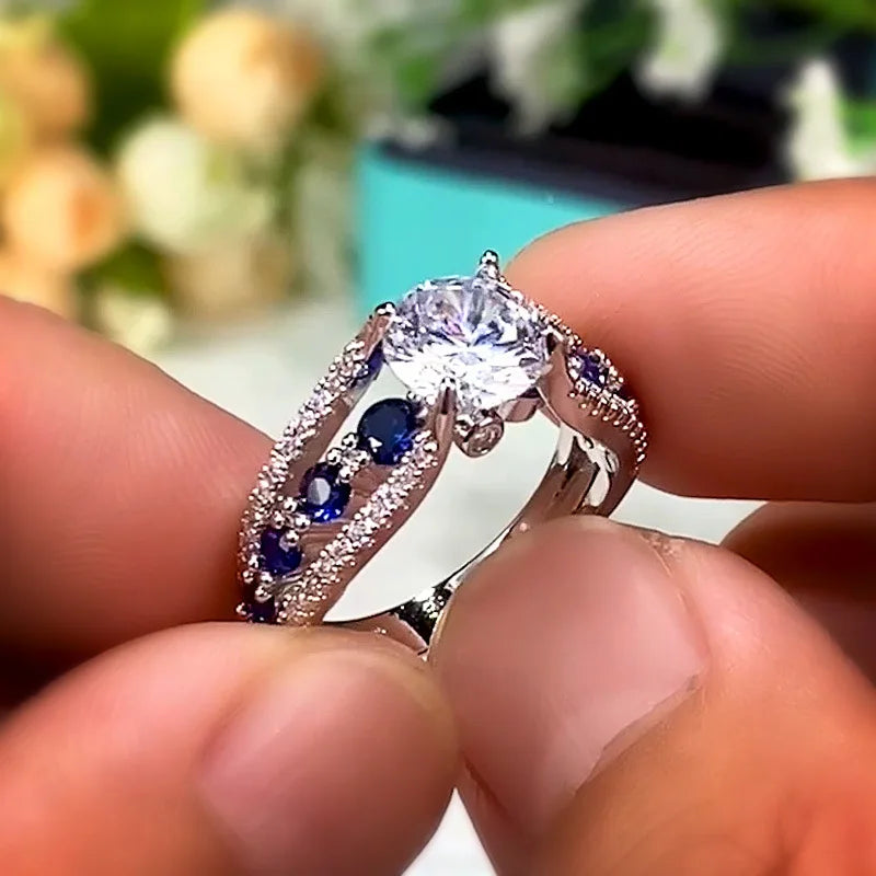 Creative Hollow out Sapphire Blue Zircon Ring for WOMEN'S Luxurious Banquet Engagement Jewelry