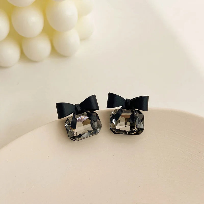 Engagement Enamel Cute Heart Stud Earrings for Women Girls Rose Gold Color Summer jewelry Black Earring Wedding Jewelry Gifts