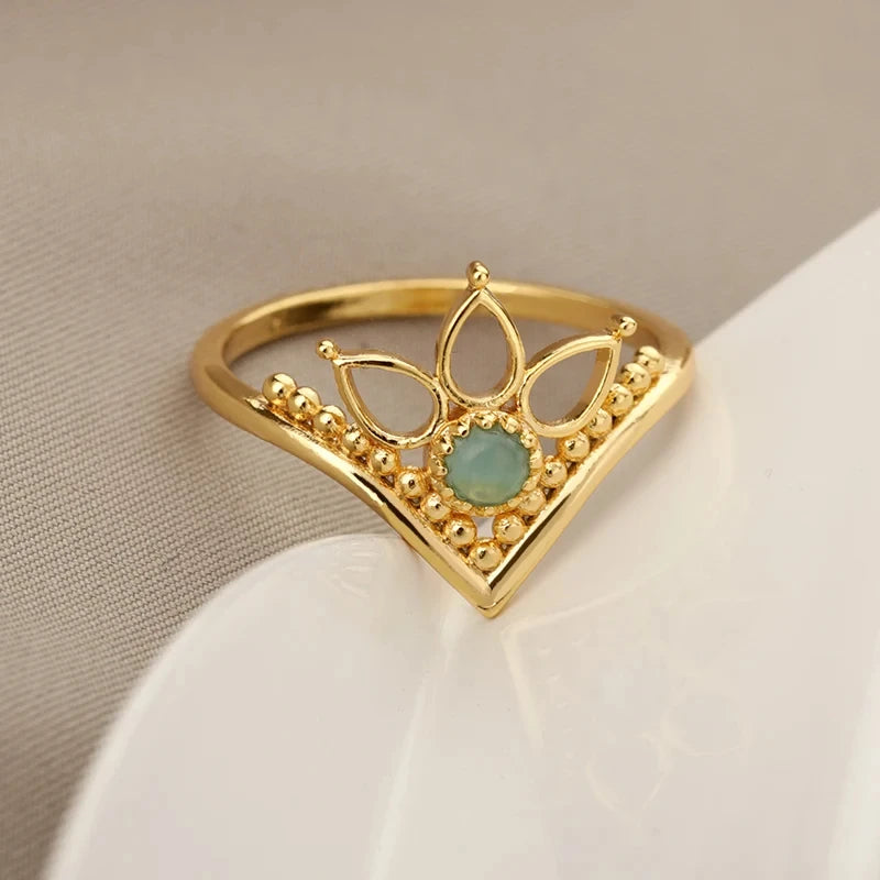 Stainless Steel Lotus Flower Ring for Women Gold Color Vintage Stone Opal Oval Flower Ring Fashion Aesthetic Jewelry Gift