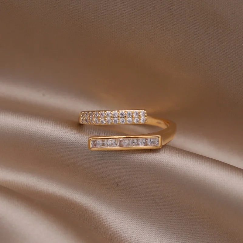 Korea's new fashion jewelry 14K gold plated simple double love crystal ring elegant women's daily opening ring accessories