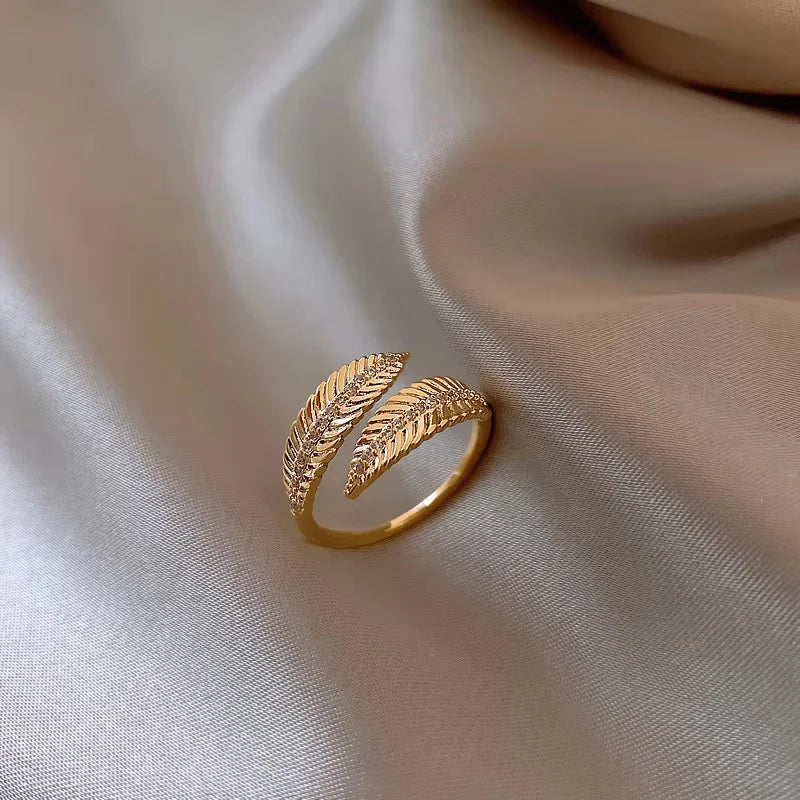 Korea's new fashion jewelry 14K gold plated simple double love crystal ring elegant women's daily opening ring accessories